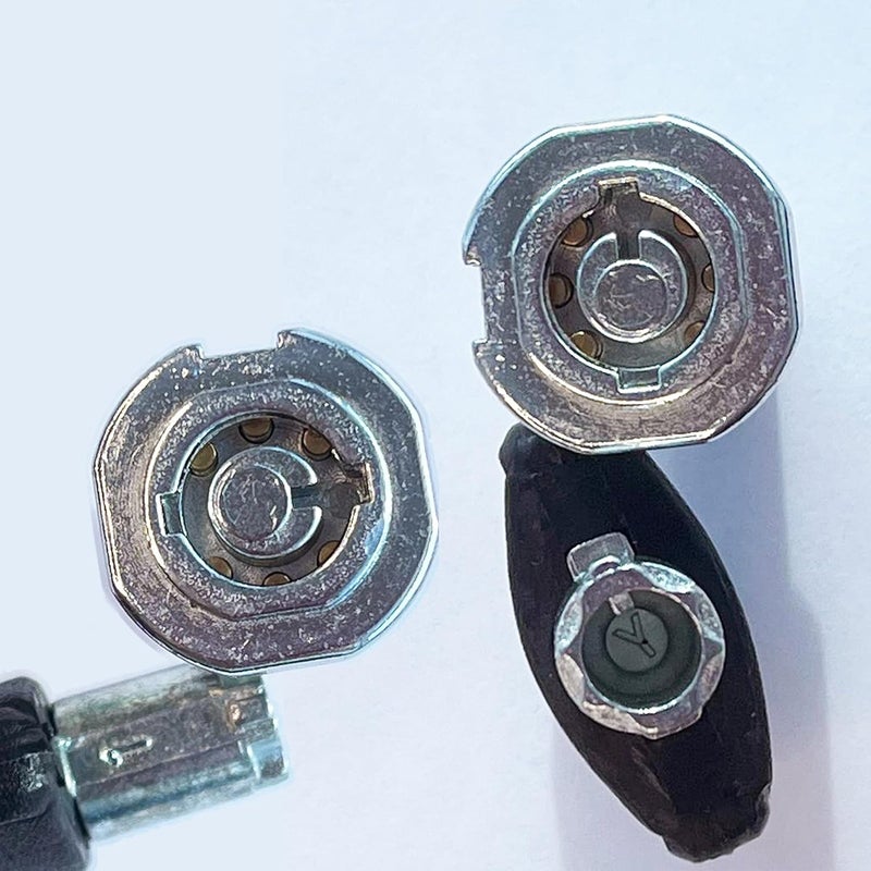 ACKSTAR Store Gumball Machine Lock and Key - Locks & Keys for Gumballs Machines are The Classic Bubble Gum & Candy Machine Lock & Key. Gumball Machine Lock Replacement Top Lid Lock & Key 1/4" Thread (2pc - Key Y1) - Image 4